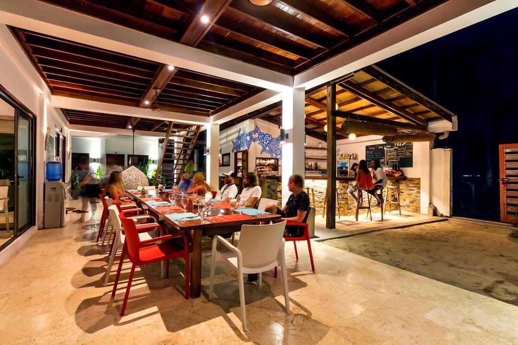 Viento Del Mar Hotel General Luna  Kültér fotó